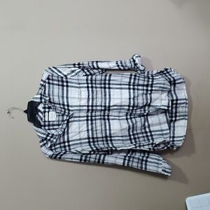 American Eagle Boyfriend Fit Grey And Black Plaid Shirt Size Medium